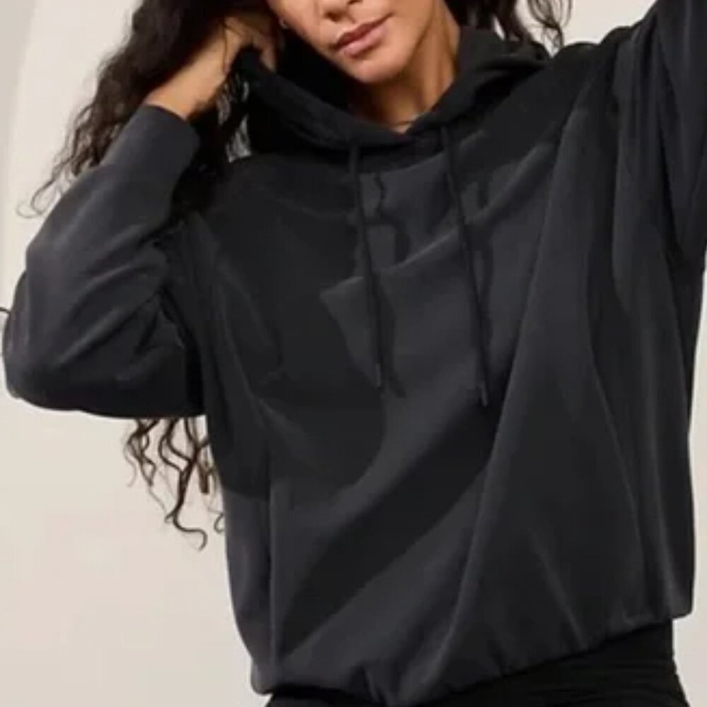NWT Athleta Seasoft Bubble Hem Hoodie Sweatshirt in Black - Picture 1 of 11